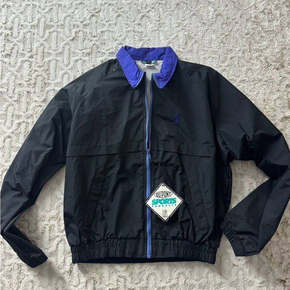 Radical Other - New with tags  Radical Black 90s Mesh Lined Full Zip. Vintage!!
Windbreaker - L